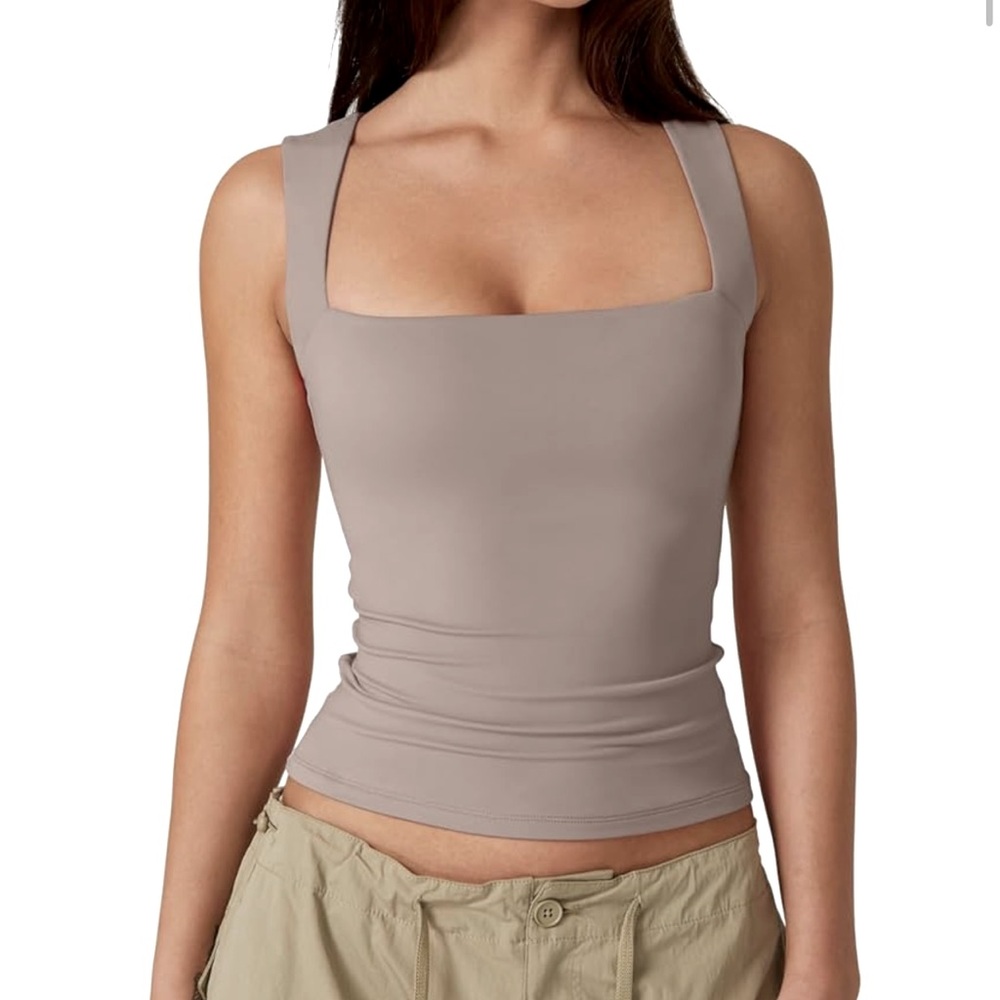 Qinsen stretchy athletic tank top